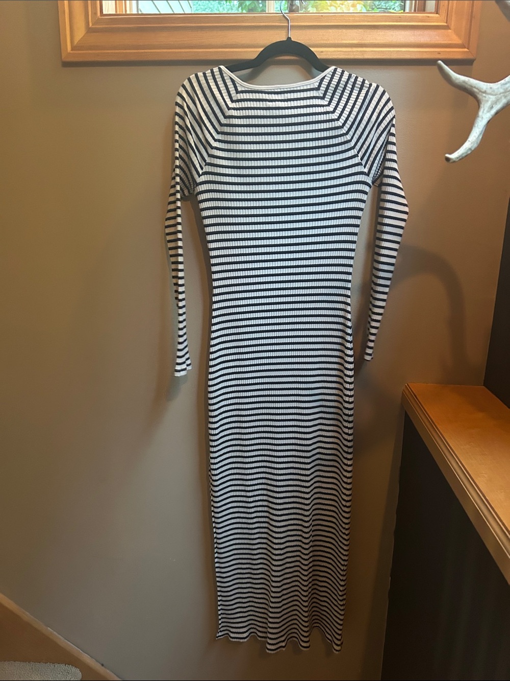 Aerie Long Sleeve Knit Tie Front Maxi Dress - Striped - Picture 4 of 4